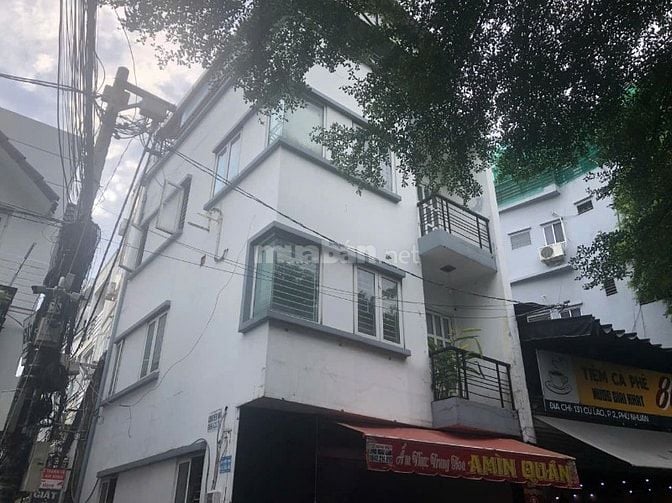 Cho thuê nhà góc 2 mặt tiền số 129 Cù Lao, phường 2, quận Phú Nhuận