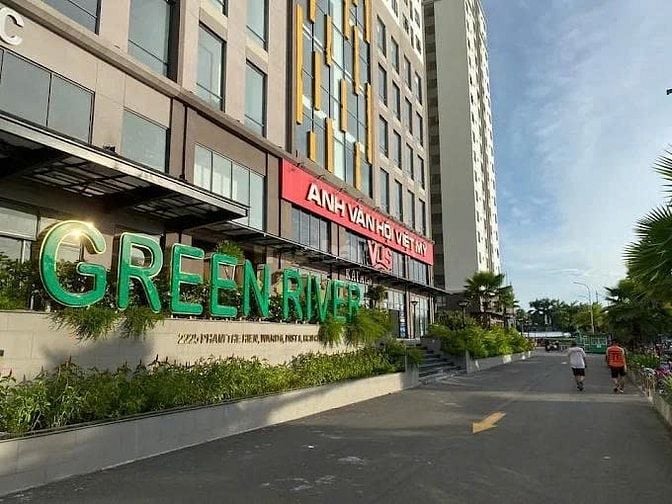 CH trong cc Green River-Q.8, PN có PVS, PK, bếp, tủ bếp, loggia-4T