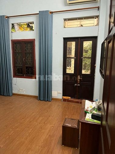 Cho Thuê NR Tại Quận Thanh Xuân,70m2X3,3PN,2WC,ở GĐ và Làm VP,Kết Hợp 
