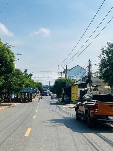 Bán đất mặt tiền đường Hồ Văn Huê xã Phước Tân Tp Biên Hòa giá 7 tỷ