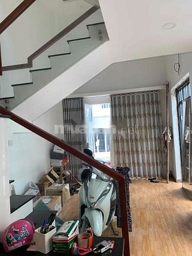 Cho thuê nhà MTNBộ 6m(XT) Phú Thọ Hòa, P.P.T.Hòa, Q.Tân Phú giá 11tr