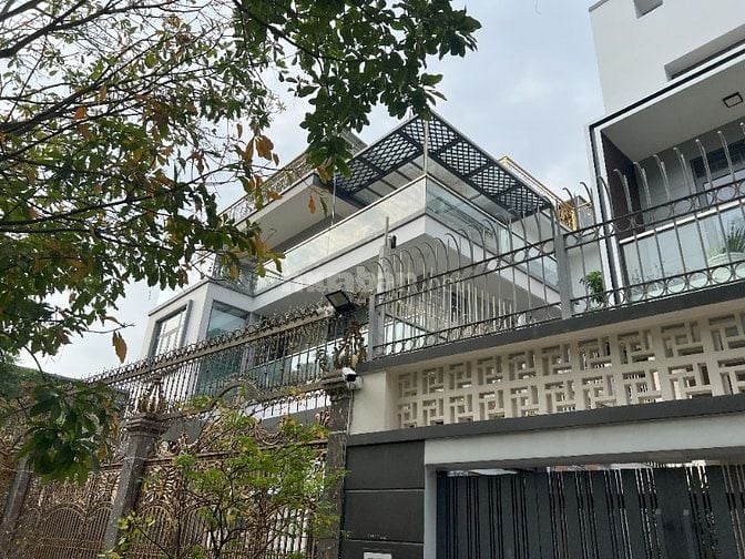 Biệt thự Đại Phúc Green Villas, ngay công viên