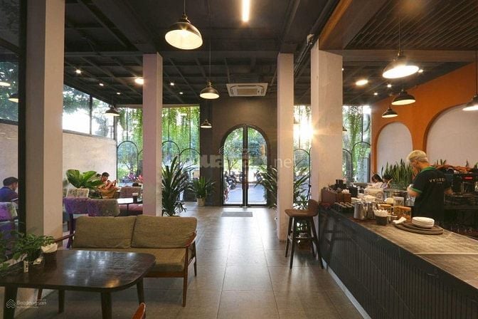 Mặt bằng kinh doanh LÝ THƯỜNG KIỆT- dt 120m2 x 2 tầng- mặt tiền 7m- gi