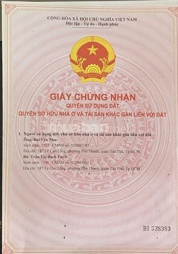 Cần tiền bán gấp miếng đât full thổ cư - 842M2 ngang 18M