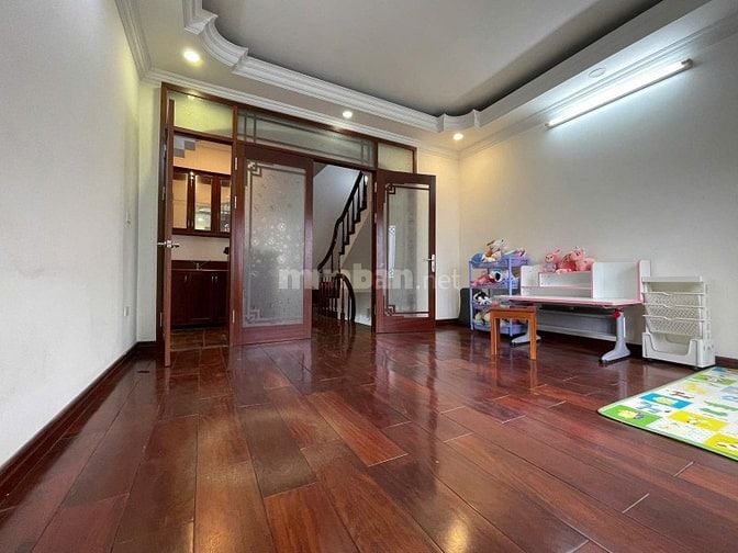 Mặt phố Hội Vũ - Hàng Bông giá 23 tỷ, 96m2, MT 8m.