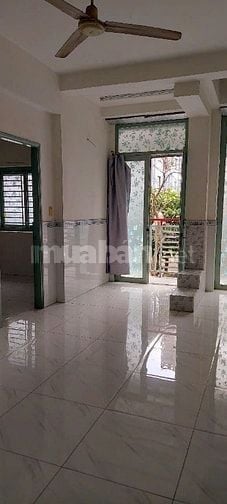 Cho thuê căn hộ lầu 1 , chung cư Thạnh Mỹ Lợi , 