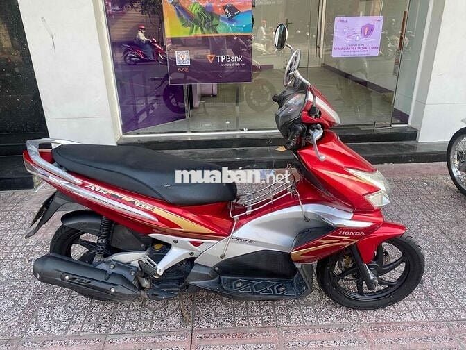 Honda air blade 2010 mâm 6 cây