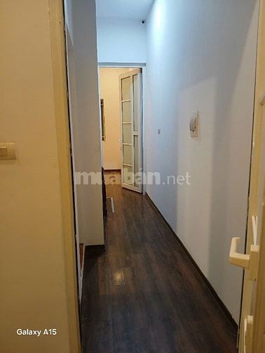 Cho thuê nhà riêng 4PN, 3WC, 150m2 tại Trịnh Công Sơn, Nhật Tân, Tây H