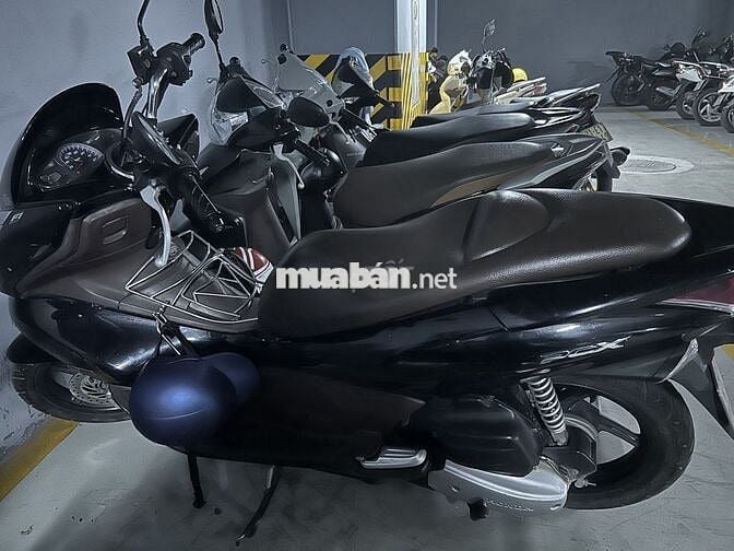 Bán xe PCX đen không dùng đến