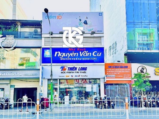 ❇️❇️ Cho Thuê Nhà Mặt Tiền: Nguyễn Văn Cừ - Quận 5 - 9x20m, 2 tầng