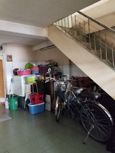NHÀ MẶT TIỀN GIẤY TỜ HỢP LỆ CẦN BÁN 