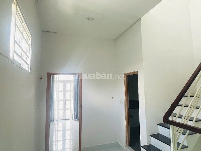 Nhà 3 tầng (4.2x15m), 69 m2, Phạm Thế Hiển- thông Bùi Minh Trực Q 8