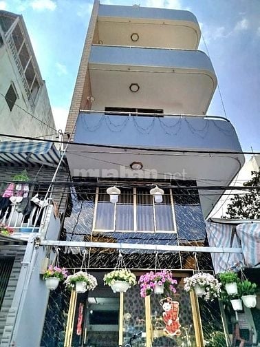 Bán nhà 165 Nguyễn Lâm, phường 6 quận 10