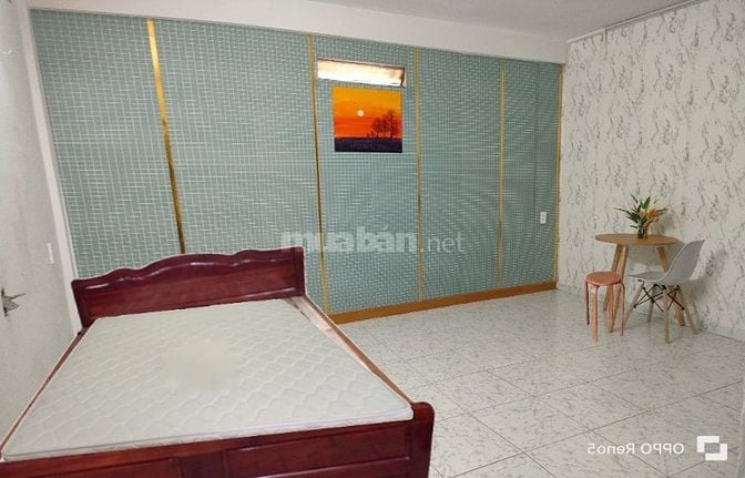 Cho thuê phòng tại 236 Điện Biên phủ, giá 4.2tr, phòng rộng