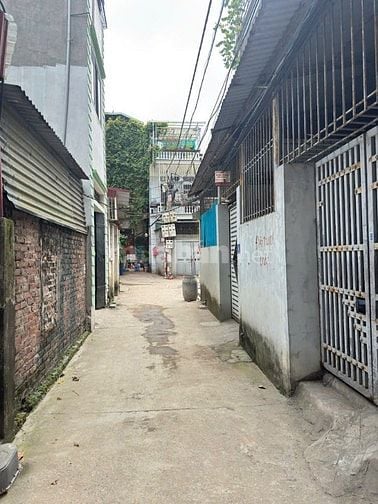 BÁN ĐẤT PHỐ BẮC CẦU - RẺ NHẤT QUẬN LONG BIÊN - 76 M2 - 4 Tỷ 6 