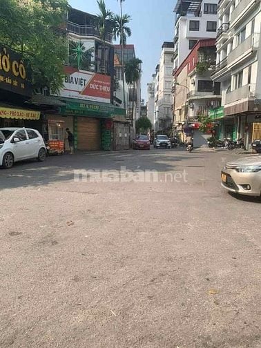 Cho thuê Mặt bằng kinh doanh phố Linh lang - Ba đình