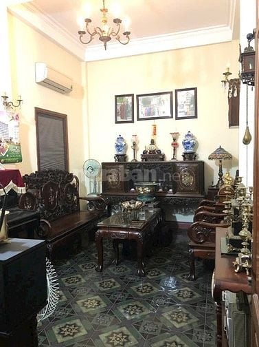 Chính chủ bán nhà mặt phố Bạch Mai 52m2, 4 tầng, 2 mặt thoáng. 32,5 tỷ