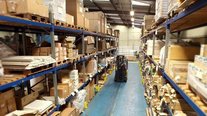 👉👉TUYỂN NHÂN VIÊN :VỊ TRÍ KHO - KHÔNG YÊU CẦU KINH NGHIỆM 