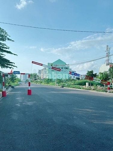Tôi cần bán gấp lô A10 dự án KDC 13A Hồng Quang DT 126m2 giá 38 Tr/m2