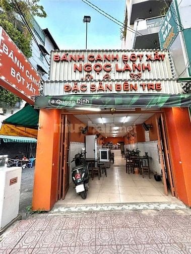 Căn Góc Mặt Tiền Lê Quang Định 4x22m gần Chợ Bà Chiểu Có Sân Để Xe