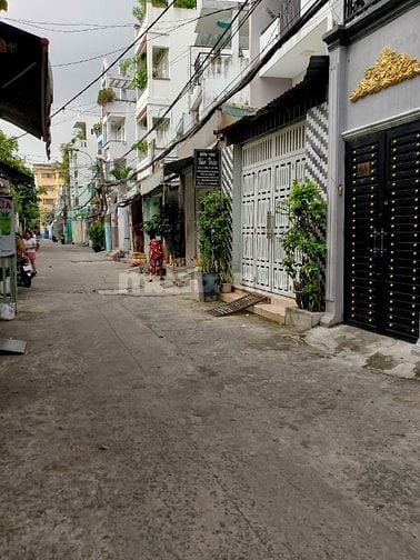 Cần cho thuê nhà nguyên căn 177m2 đường Bùi Minh Trực F6 giá 13 triệu