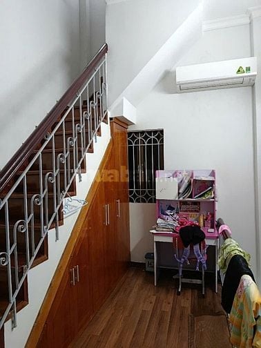 Bán nhà trong ngõ phố Thái Hà, quận Đống Đa, DT 14m2 x 6 tầng