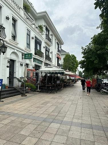 Mặt phố Trung Kính – Trung Hòa. Vũ Phạm Hàm. Yên Hòa Cầu Giấy – Hà Nội