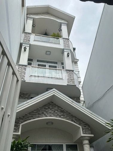 Nhà Biệt Thự Phố Cần Bán, 11 Nguyễn Bỉnh Khiêm, Phường 1, Gò Vấp