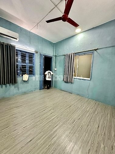 Phòng trọ mặt tiền đường Hoàng Hoa Thám Bình Thạnh