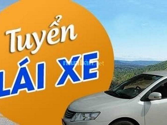 Tuyển 01 lái xe 7 chỗ chạy hợp đồng, đi làm ngay