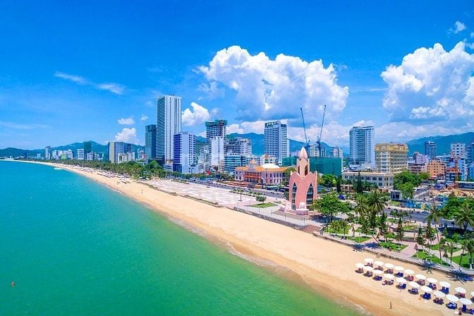 BÁN BIỆT THỰ NGHỈ DƯỠNG CAO CẤP CÁCH BIỂN NHA TRANG 1,5KM