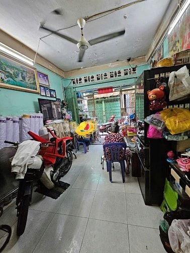 Lê Hồng Phong Quận 5 DT 46m2, hẻm xe hơi LT cách mặt tiền 50m 1 trục