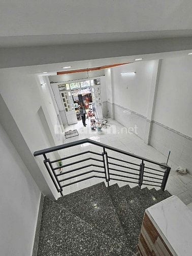 Chính chủ gửi bán gấp nhà đẹp đường Phạm Thị nghĩ 4*14 trệt lầu 2phong