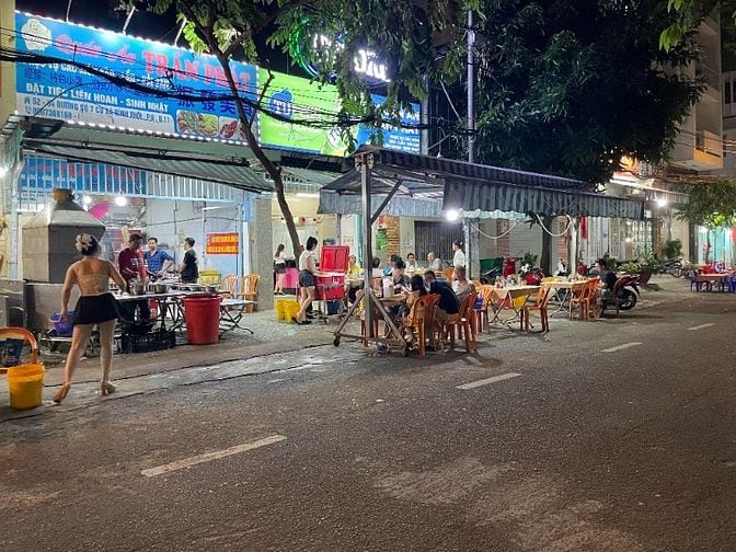 Bán nhà mặt tiền số 50-52 Đường Số 7  Lãnh Binh Thăng, P.8, Quận 11