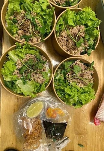 Cần tuyển Sinh viên phụ bán Quán ăn Online (Grabfood/Shopeefood/Befood