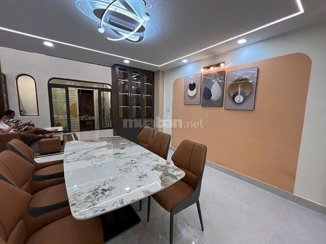 Bán nhà 680/26 đường bình long DT4,5x13 đúc 1 trệt 2 lầu bán 6,85 tỷ 