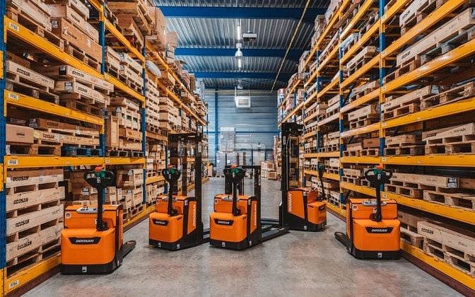 CẦN TUYỂN GẤP NAM, NỮ LĐPT TỪ 18-58 TUỔI