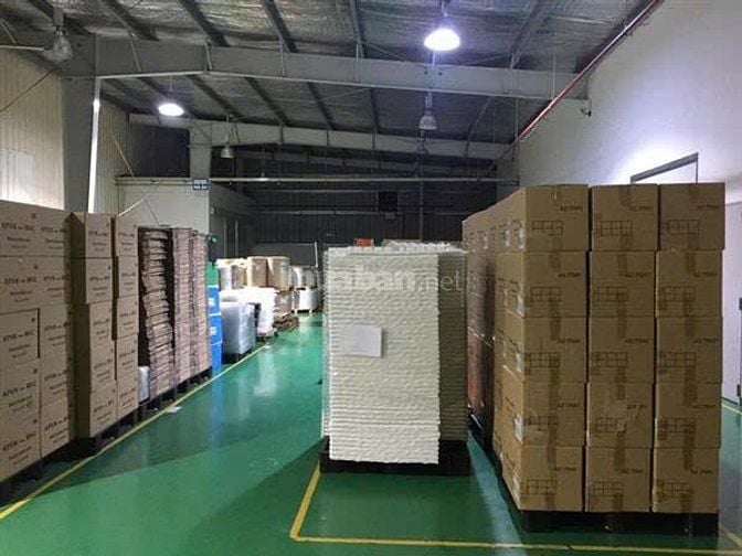 Tuyển nhân viên phụ kho hàng lao động phổ thông
