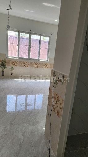 Cho thuê nhà đường Trần Hưng Đạo, P7, Q5. 20tr/tháng.2PN. Chính chủ