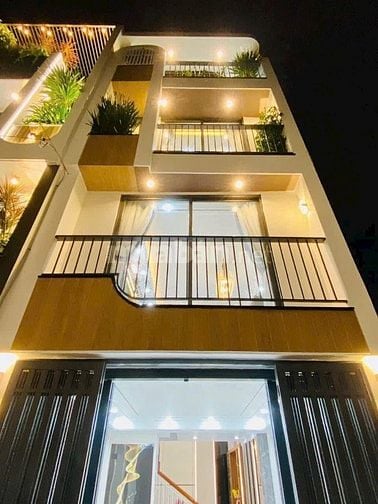 Bán nhà tặng nội thất Nguyễn Trãi P14 Q5 giá 2tỷ300tr DT 62.5m2