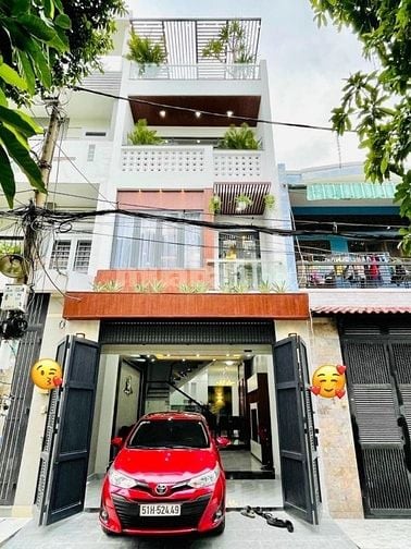 Giá sốc! Nhà hẻm 1 sẹc Tôn Đản, P15, Quận 4, DT 68m2, giá bán 1tỷ950tr
