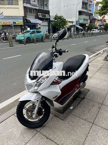 Honda PCX 2012 zing nguyên bản mới 90% bstp chính