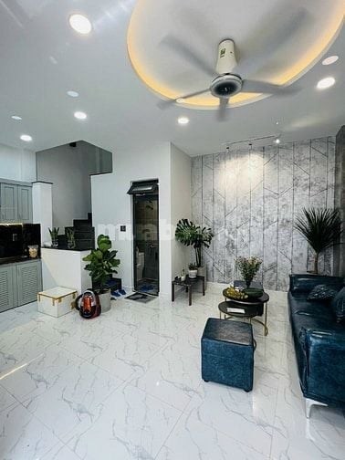 Nhà nở hậu đường 18, Thủ Đức. Sau lưng Gigamall - 3,070 tỷ