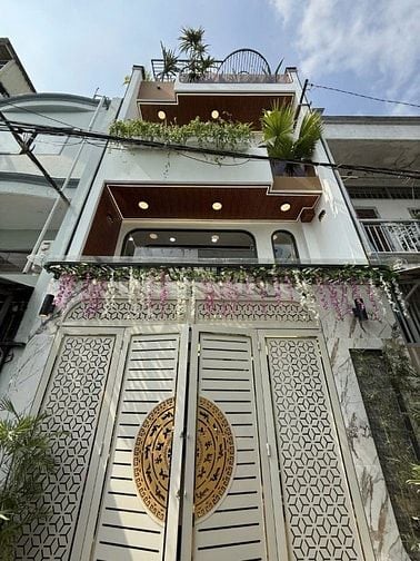 💥 Giảm sâu còn 1Tỷ890 nhà ngay Nguyễn Thái Học, Bình Thạnh -thuê 18Tr