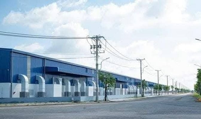 Kho xưởng cho thuê khu Đức Hoà , Long An , DT: 2.000 - 10.000m2