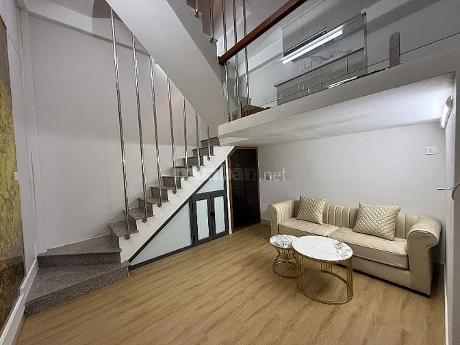 Nhà 4T đẹp P/Lô Võ Thị Sáu cách oto 10m sát mặt hồ cách Mp 80m