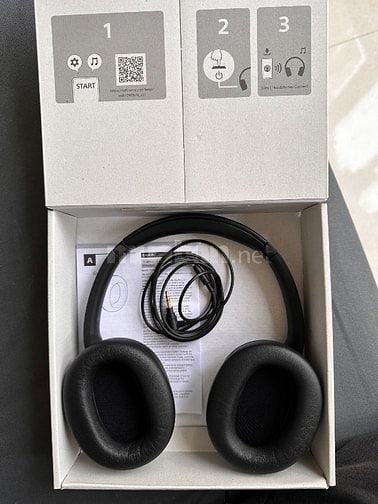 Tai nghe Bluetooth chụp tai WH-CH720N
