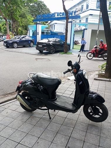 Nhà bán xe sờ cúp pi 50cc ko cần bằng