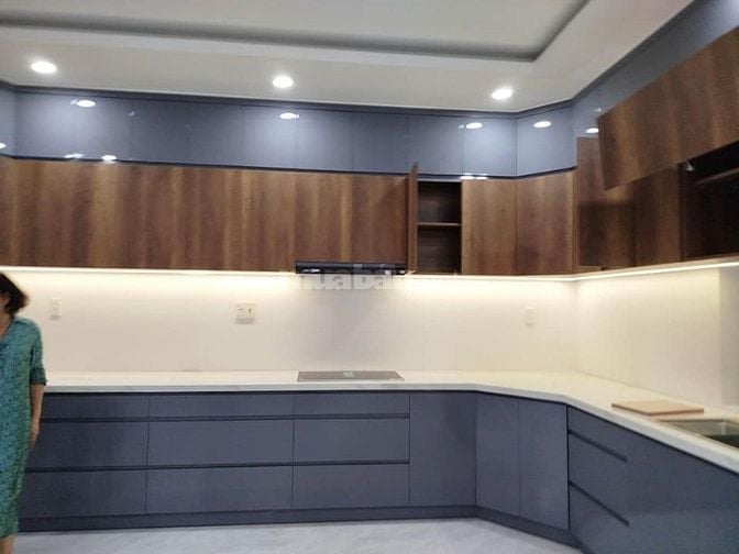 Vỡ nợ bán gấp căn nhà Lâm Văn Bền Q.7, 56m2/1ty313/Shr. HXH thoáng mát