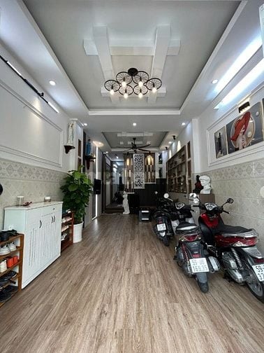 Hai Mặt Đường Dương Đình Nghệ ( 4 * 15 ) 3 Lầu Vị Trí Đỉnh Cao 12.9 Tỷ